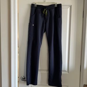 Figs Quiet Navy kade medium tall womens scrub pants. Great condition